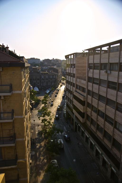 The Ugly View Apartment Katania Pokój zdjęcie